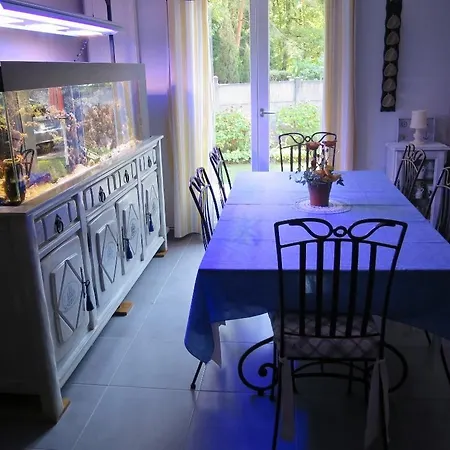 Maison Aux Volets Bleu Dammarie-lè-Lys
