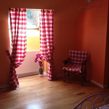 Bed and Breakfast Maison Aux Volets Bleu Dammarie-lè-Lys